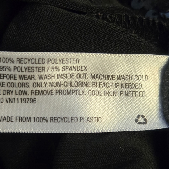 Girls size xs (4/5) Cat & Jack sequin dress. *Great Condition! - Picture 5 of 5